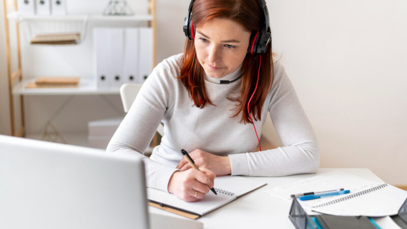 Top Employee Training Methods Compared: Which One Fits Your Team Best?